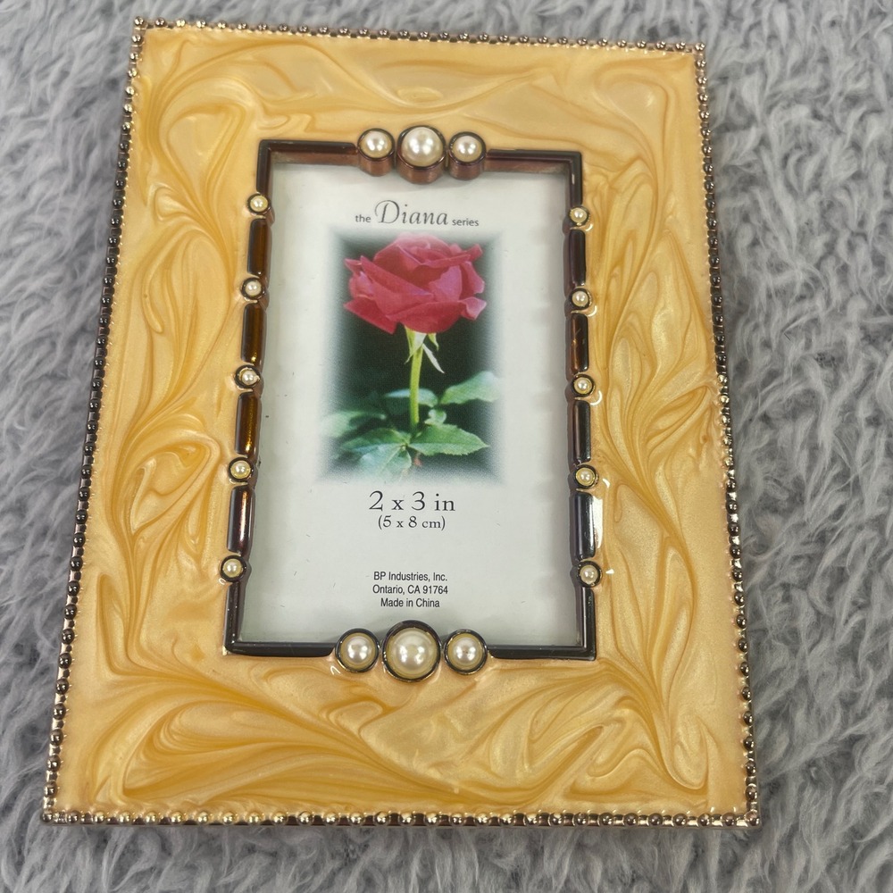 BP Industries Diana Series Picture Frame 2x3 Yellow Pearl Marbled Enamel